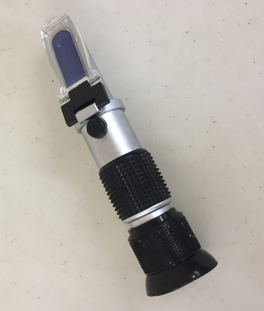 Refractometer